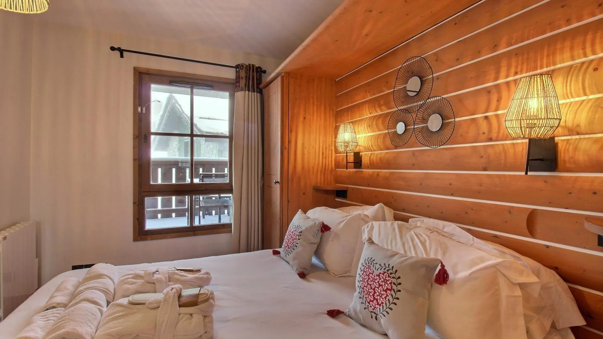 Arc 1950 - Appartement Moderne - Sauna Hammam Jacuzzi - 4 Personnes Les Arcs  0*, Les Arcs (Savoie)